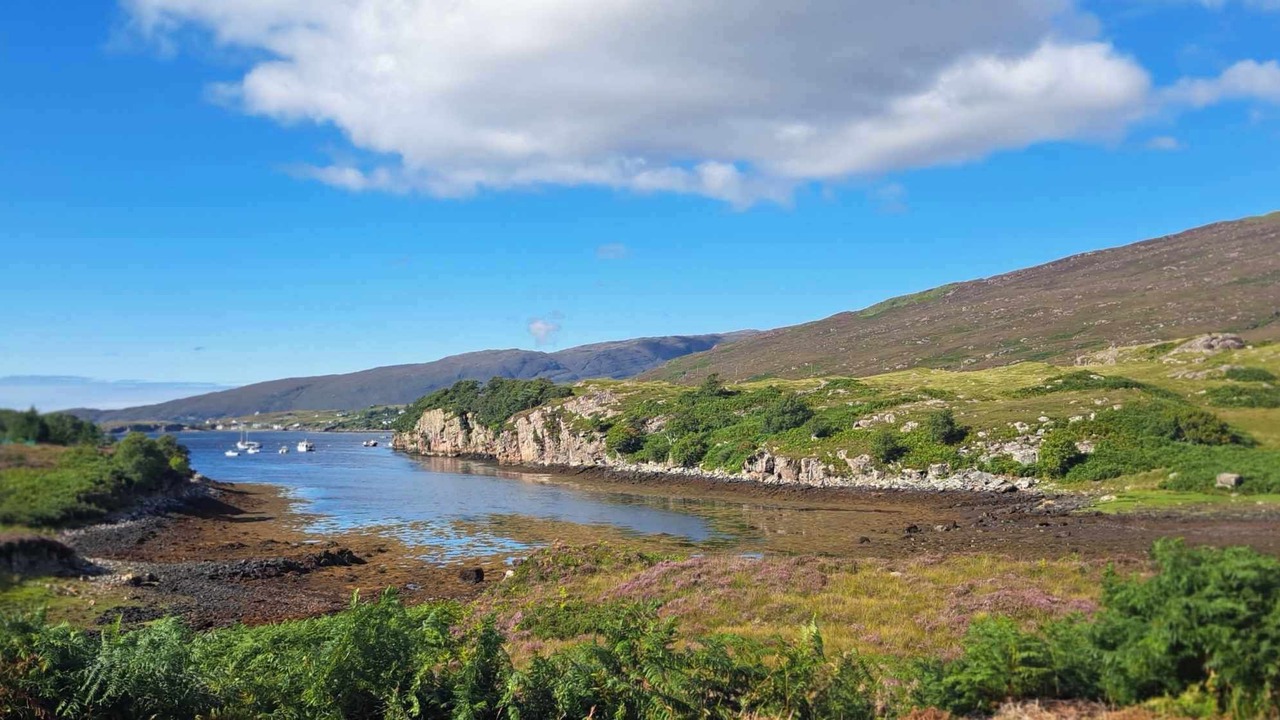 Photo of Others in Toscaig