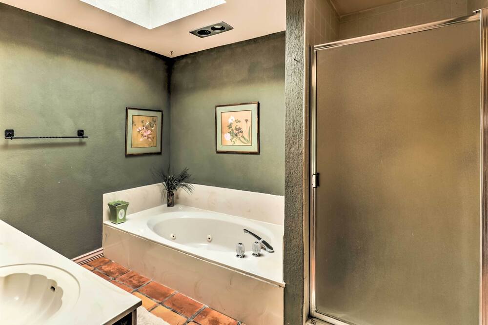 Photo of Bathroom in Chamberino