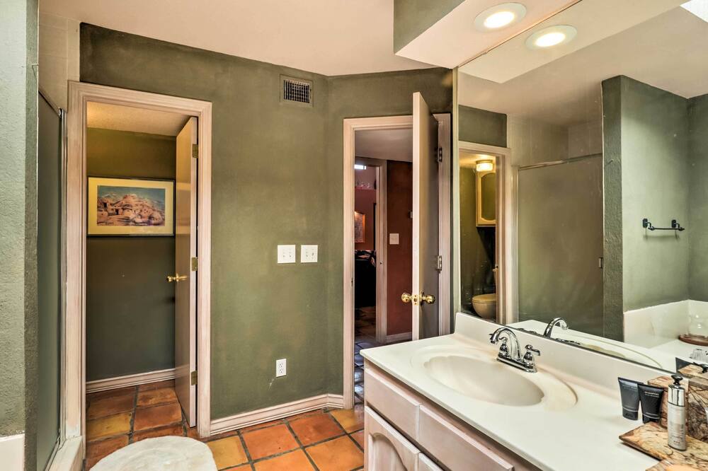 Photo of Bathroom in Chamberino