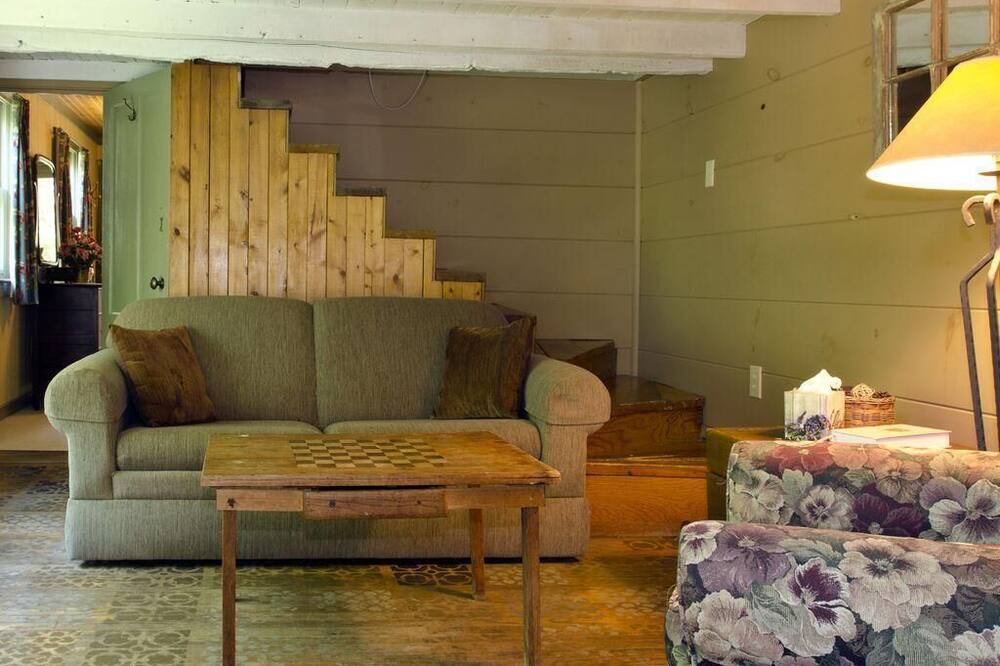 Photo of Bedroom in Lexington
