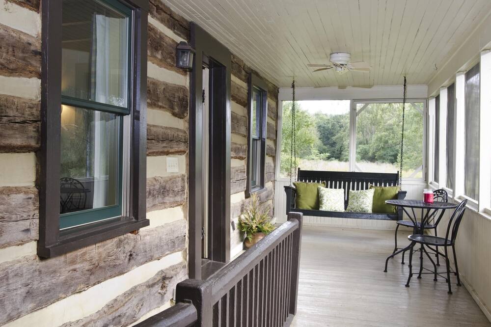 Photo of Outdoor in Lexington
