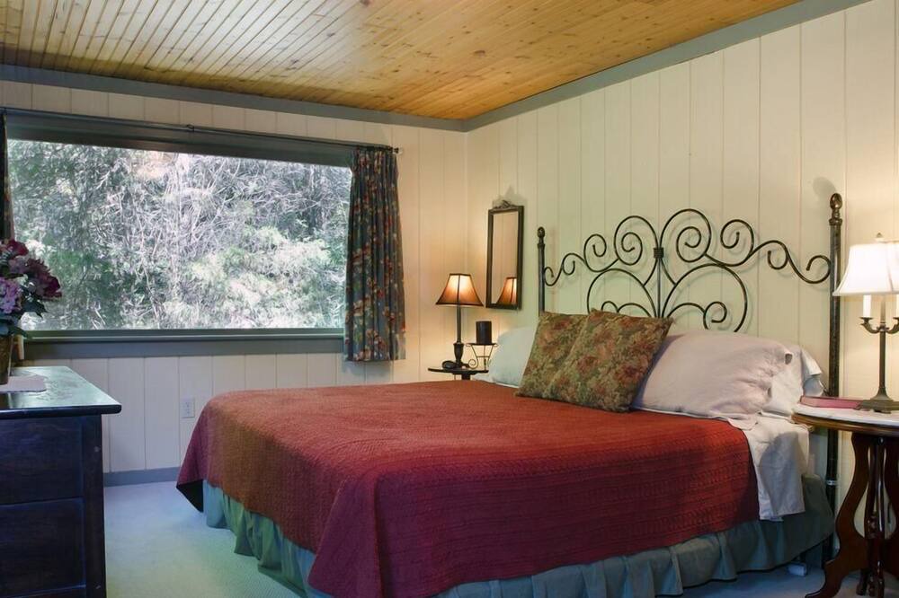 Photo of Bedroom in Lexington