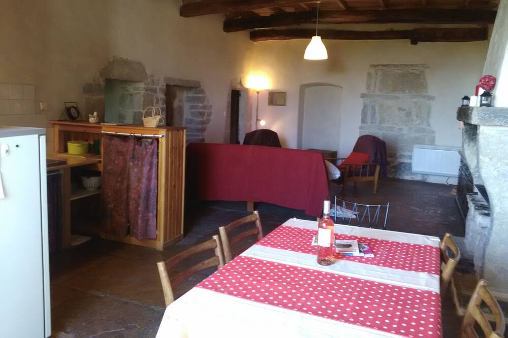 Photo of Kitchen in Ferrieres-les-Verreries