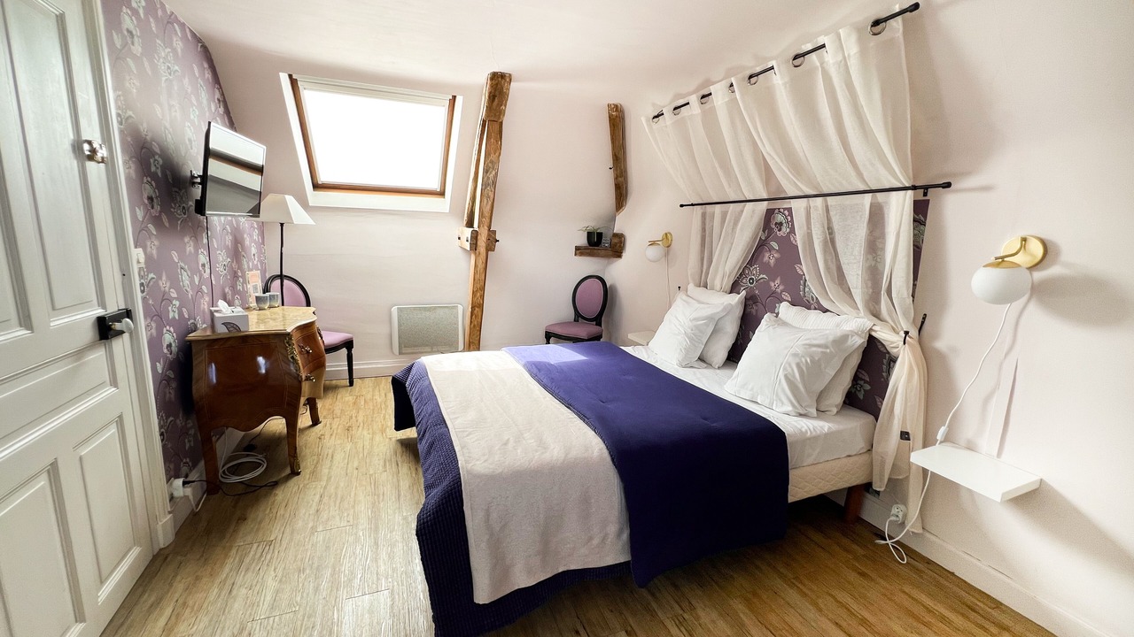 Photo of Others in Savigne-sur-Lathan