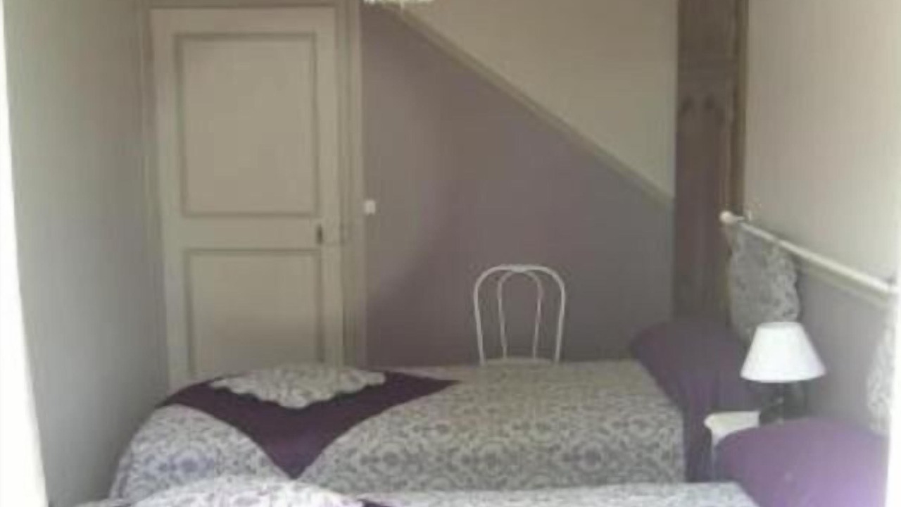 Photo of Others in Salives