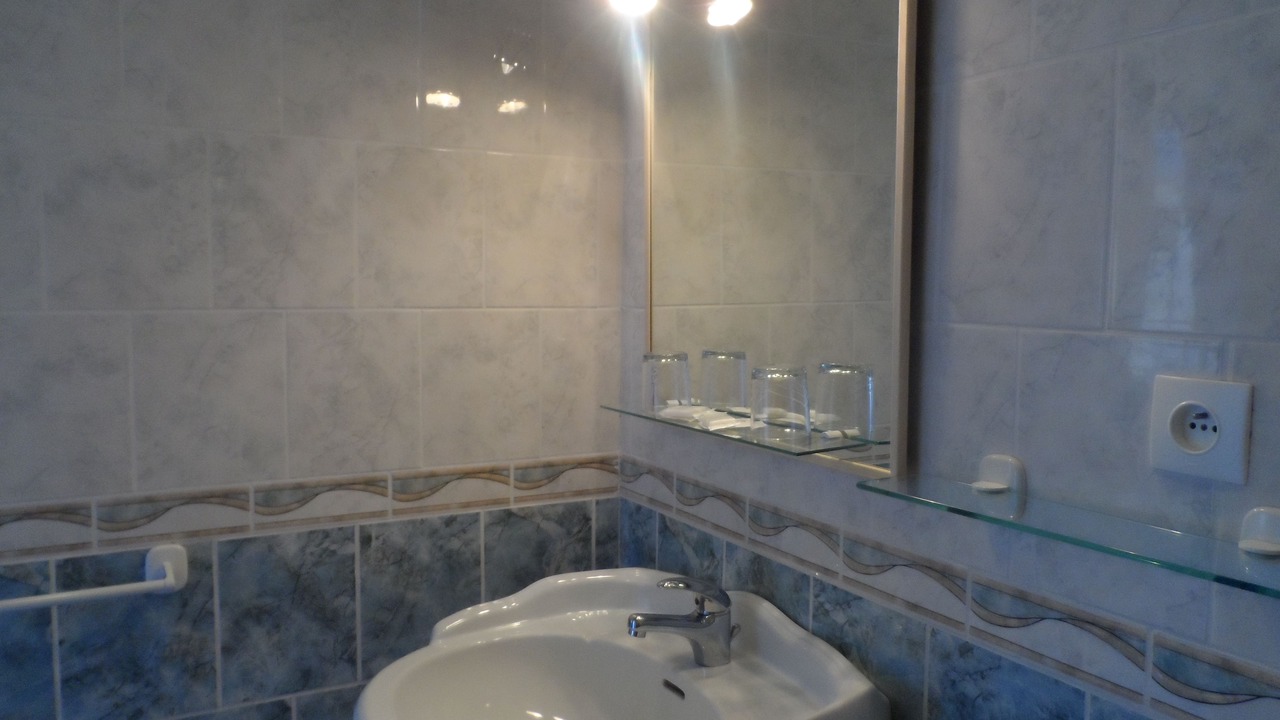 Photo of Bathroom in Cruzy