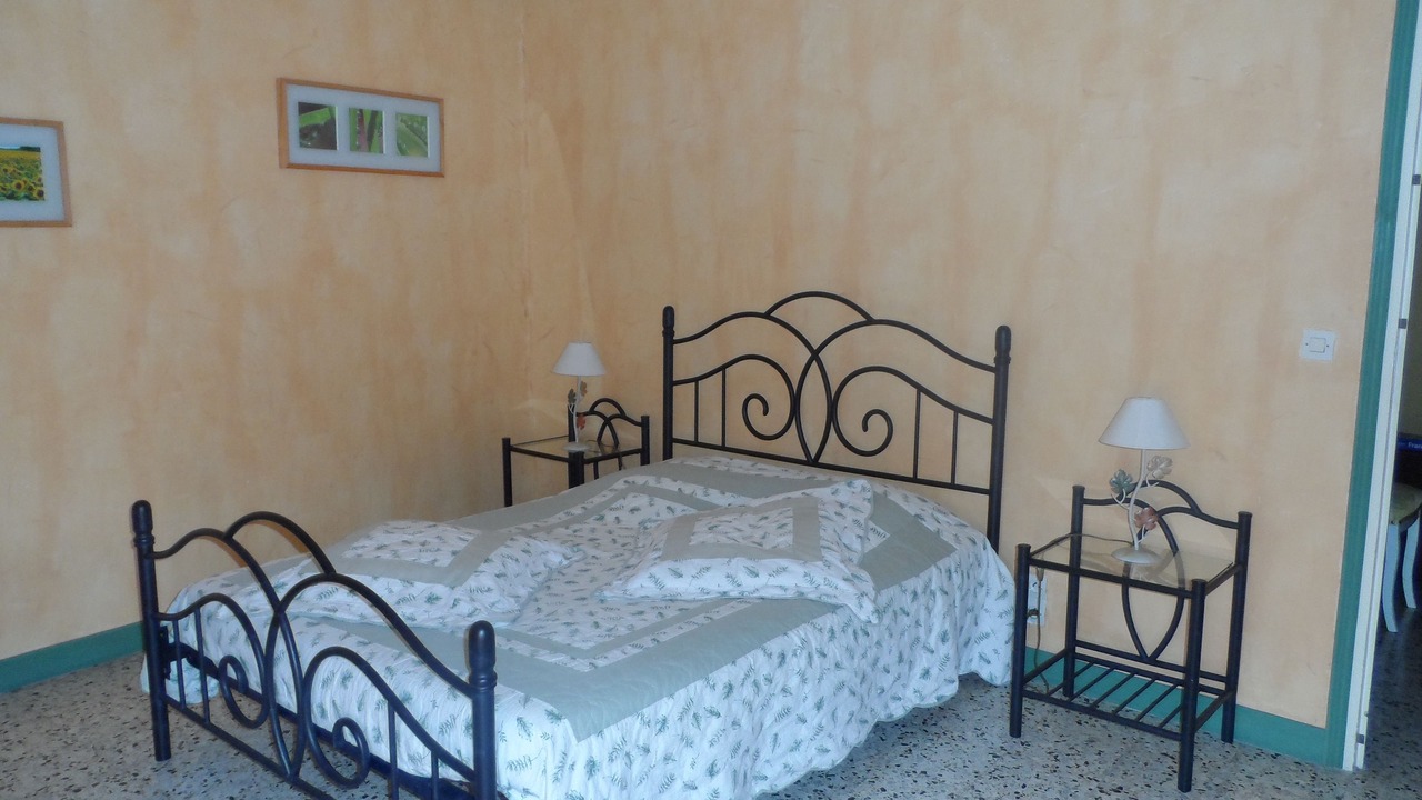 Photo of Bedroom in Cruzy