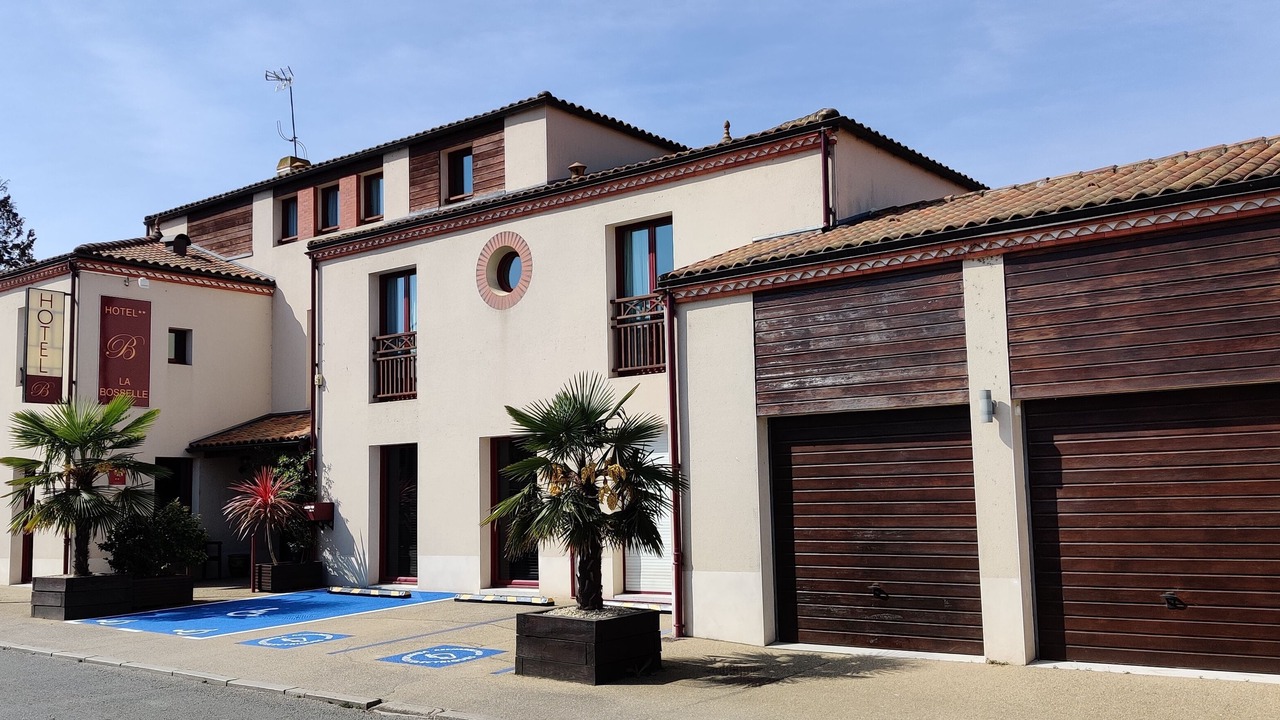 Photo of Buildings in Saint-Philbert-de-Grand-Lieu