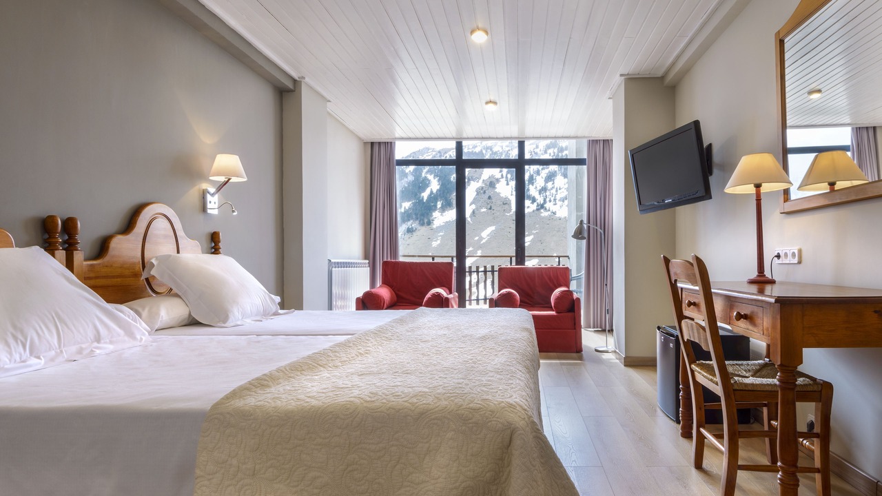 Photo of Bedroom in Candanchu