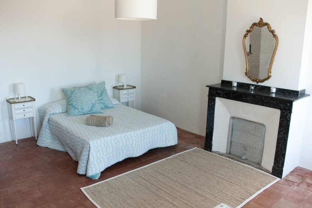 Photo of Bedroom in Cuxac-dʼAude