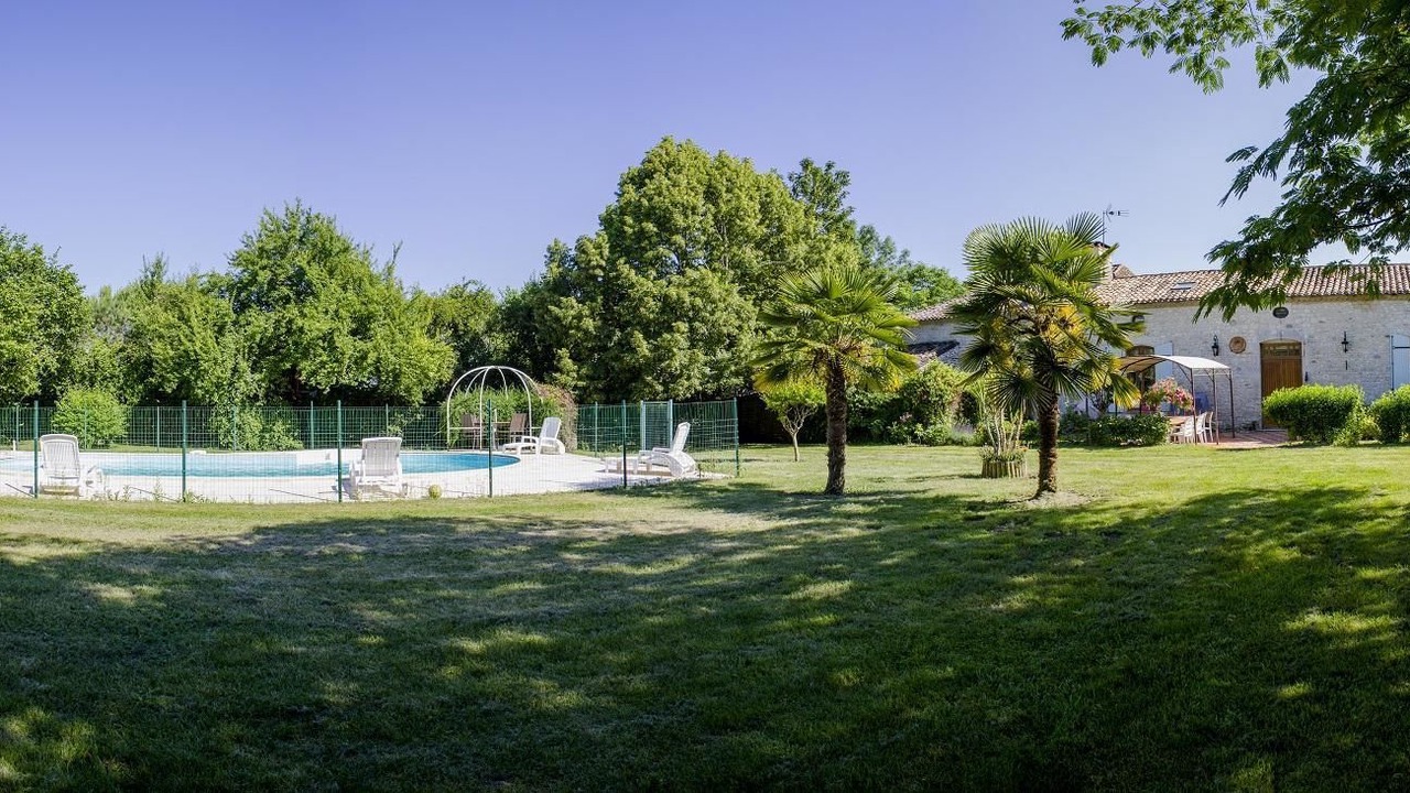 Photo of Outdoor in Thenac