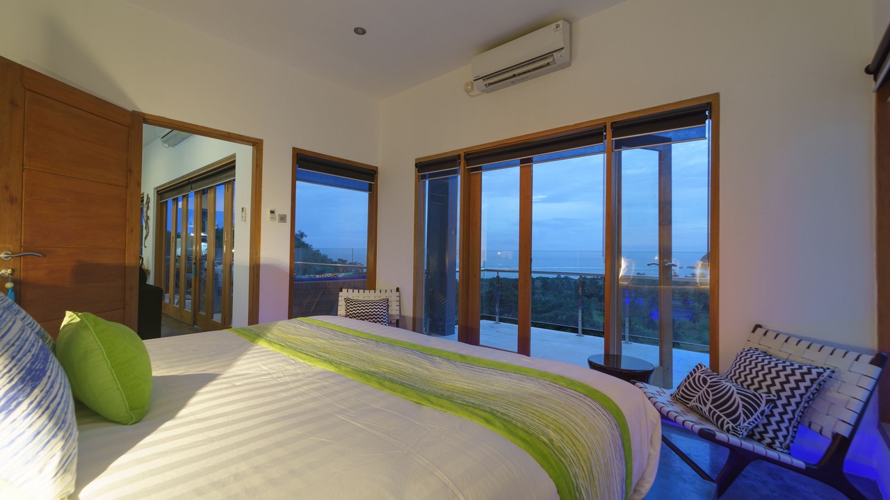 Photo of Bedroom in Selong Belanak