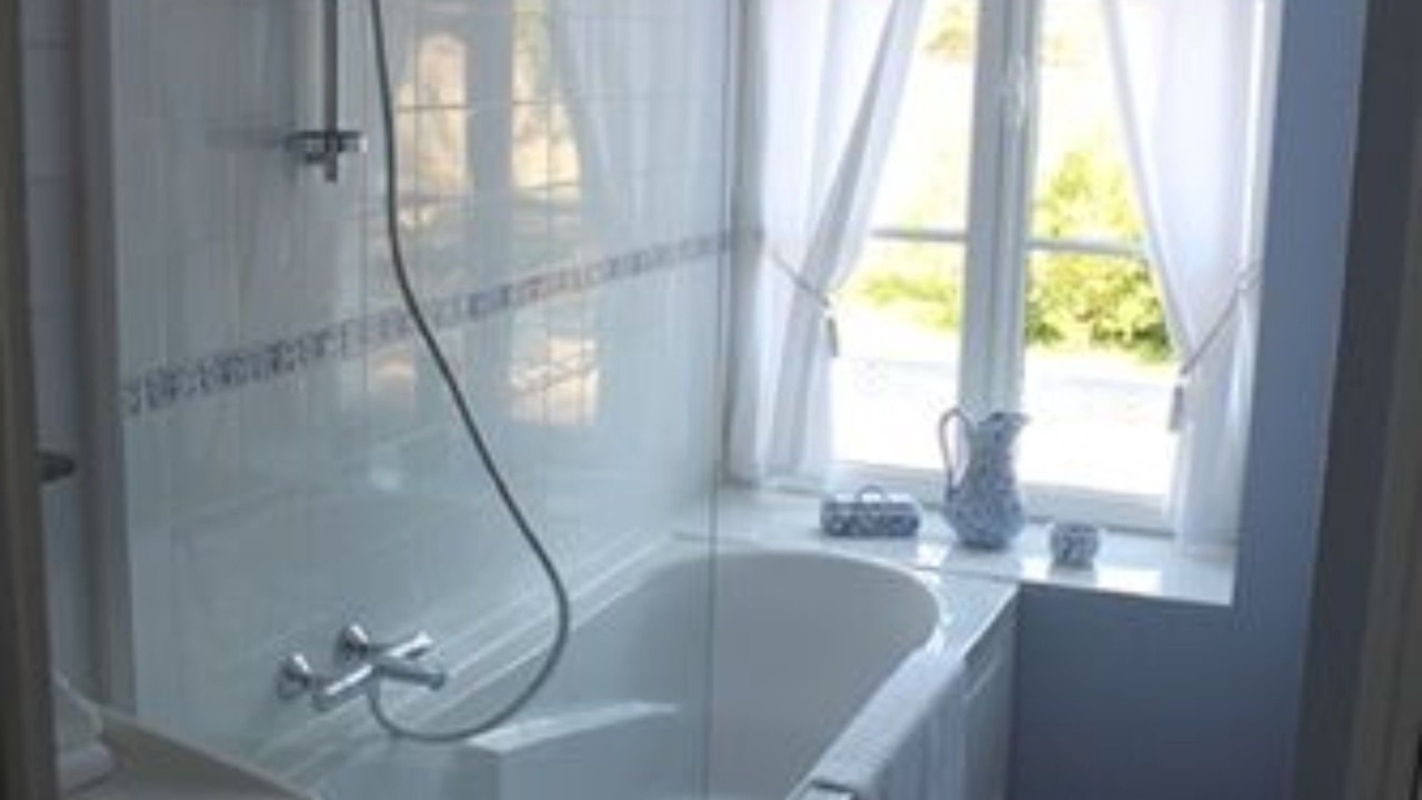 Photo of Bathroom in Saint-Martin-des-Entrees