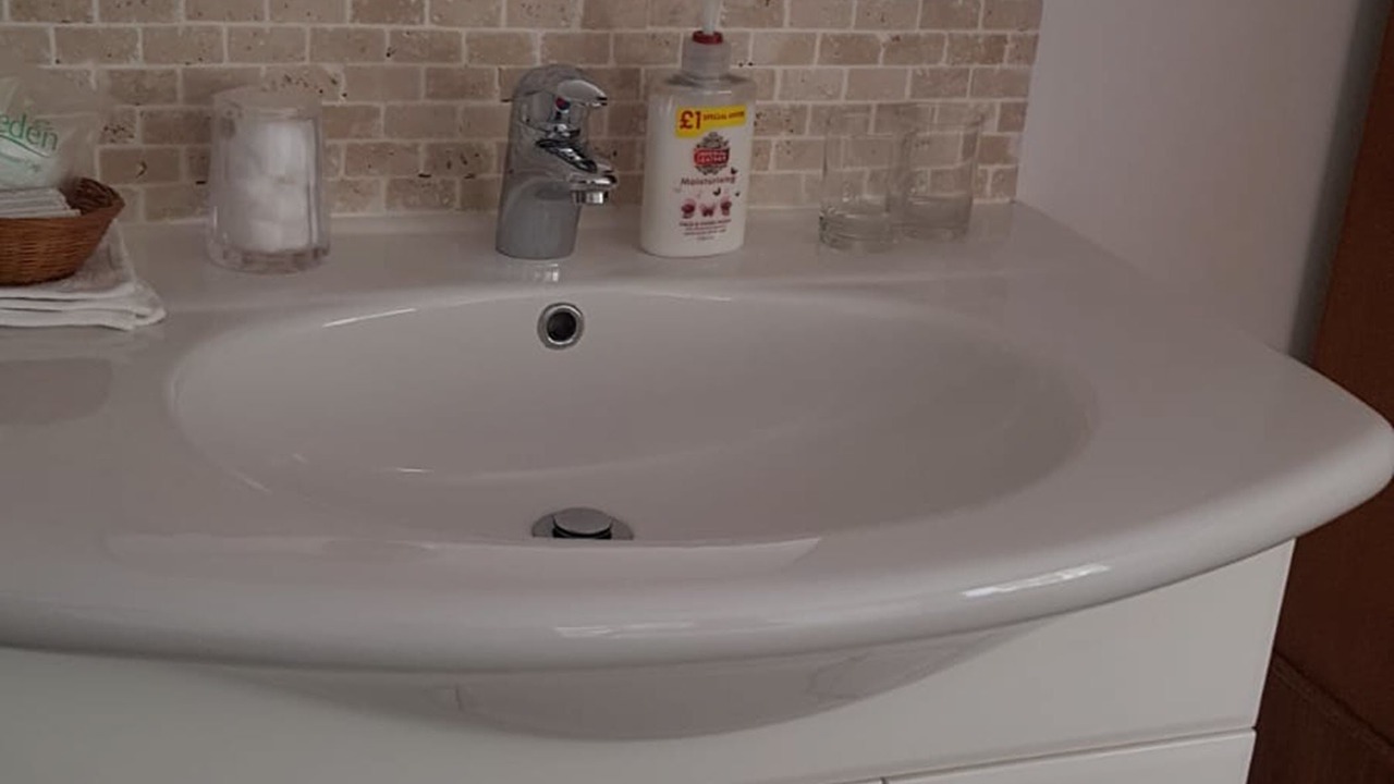 Photo of Bathroom in Sheffield Green