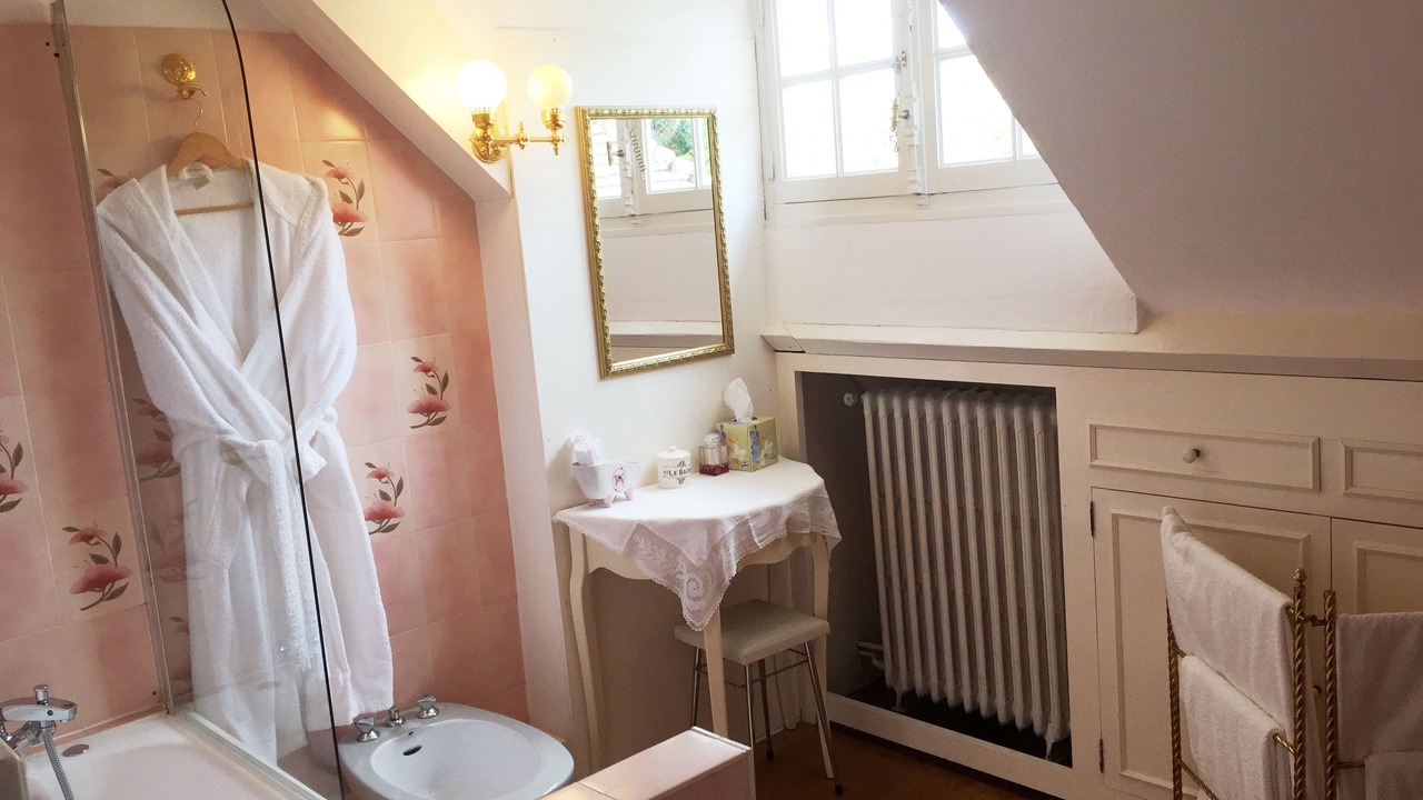 Photo of Bathroom in Chateauneuf-la-Foret