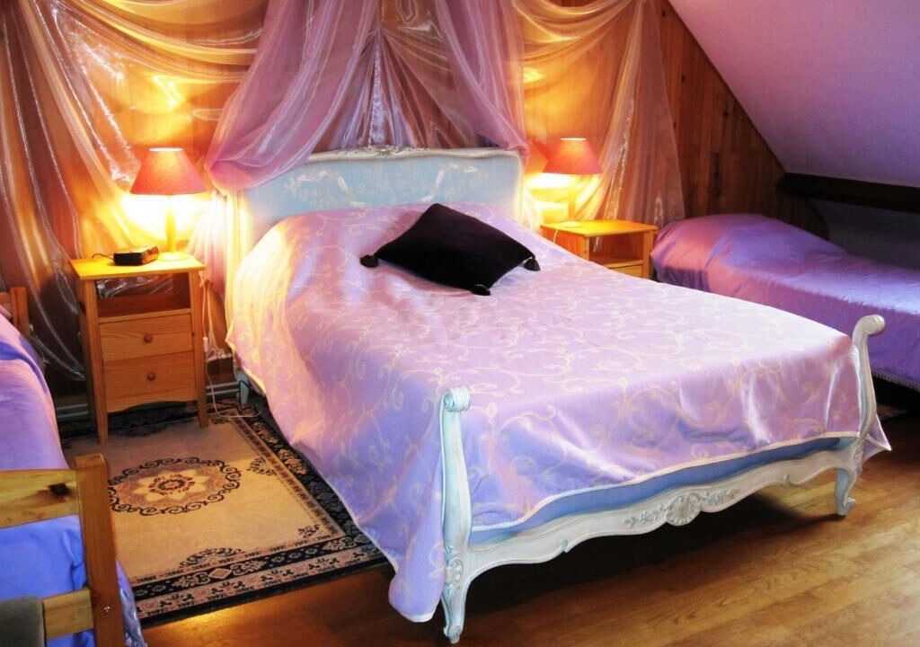 Photo of Others in Chateauneuf-la-Foret