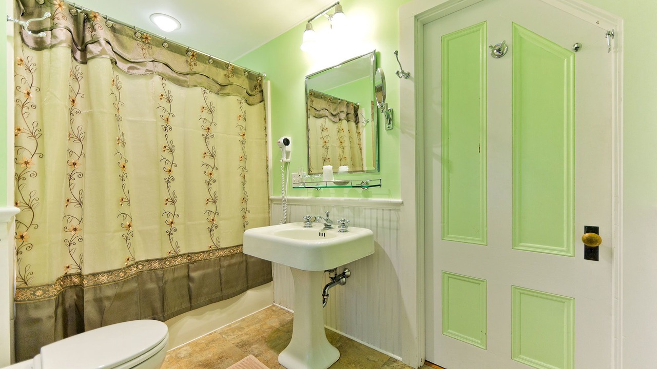 Photo of Bathroom in Bar Harbor