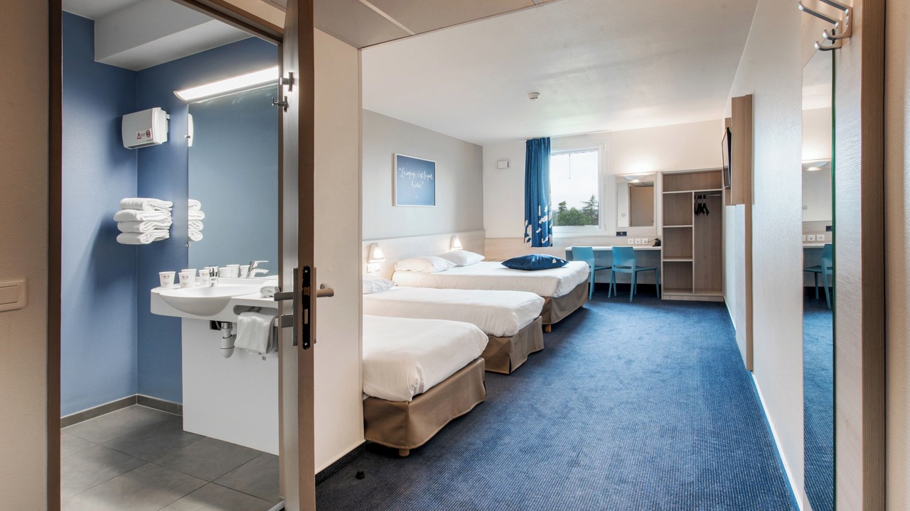 Photo of Bedroom in Cornebarrieu