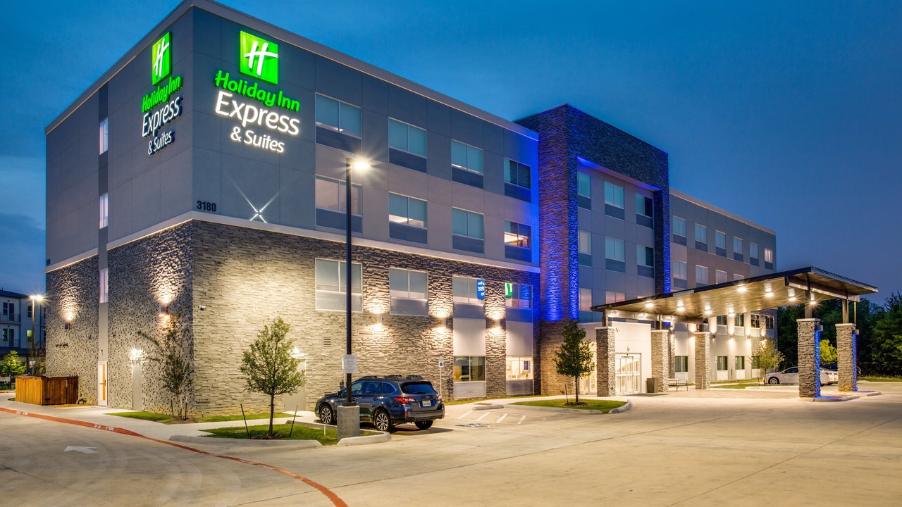 Photo of Outdoor in Denton