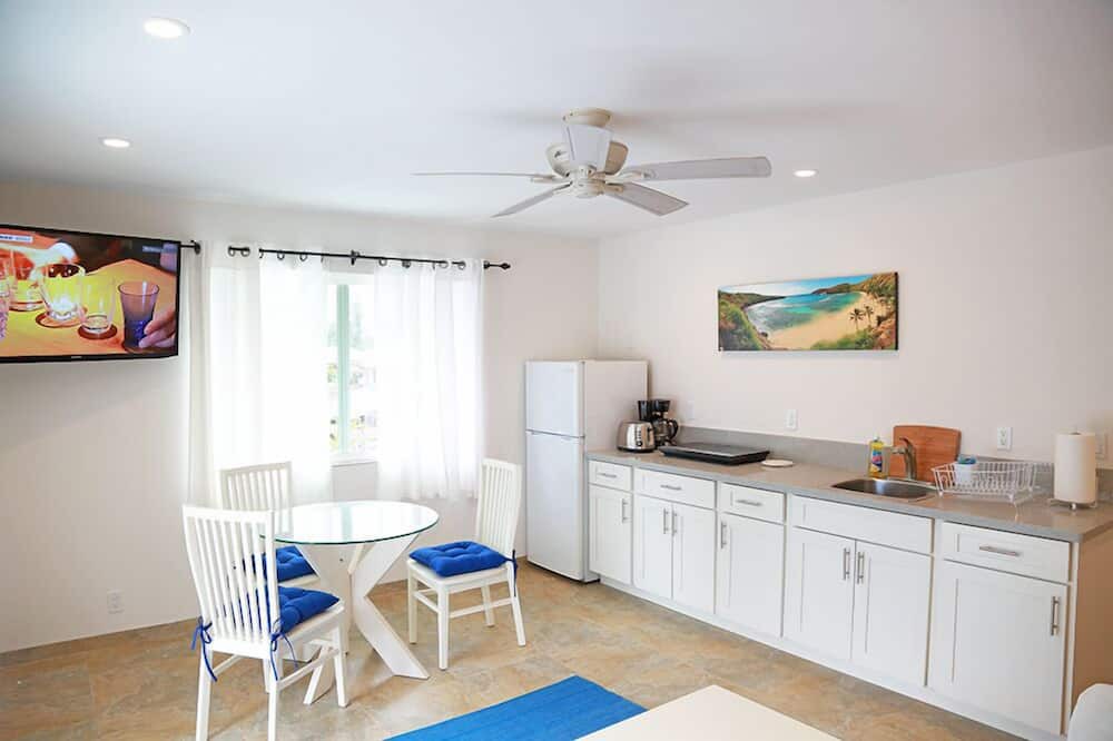 Photo of Kitchen in Waimanalo