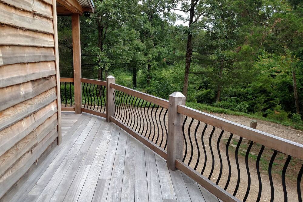 Photo of Patio Balcony in Pencil Bluff