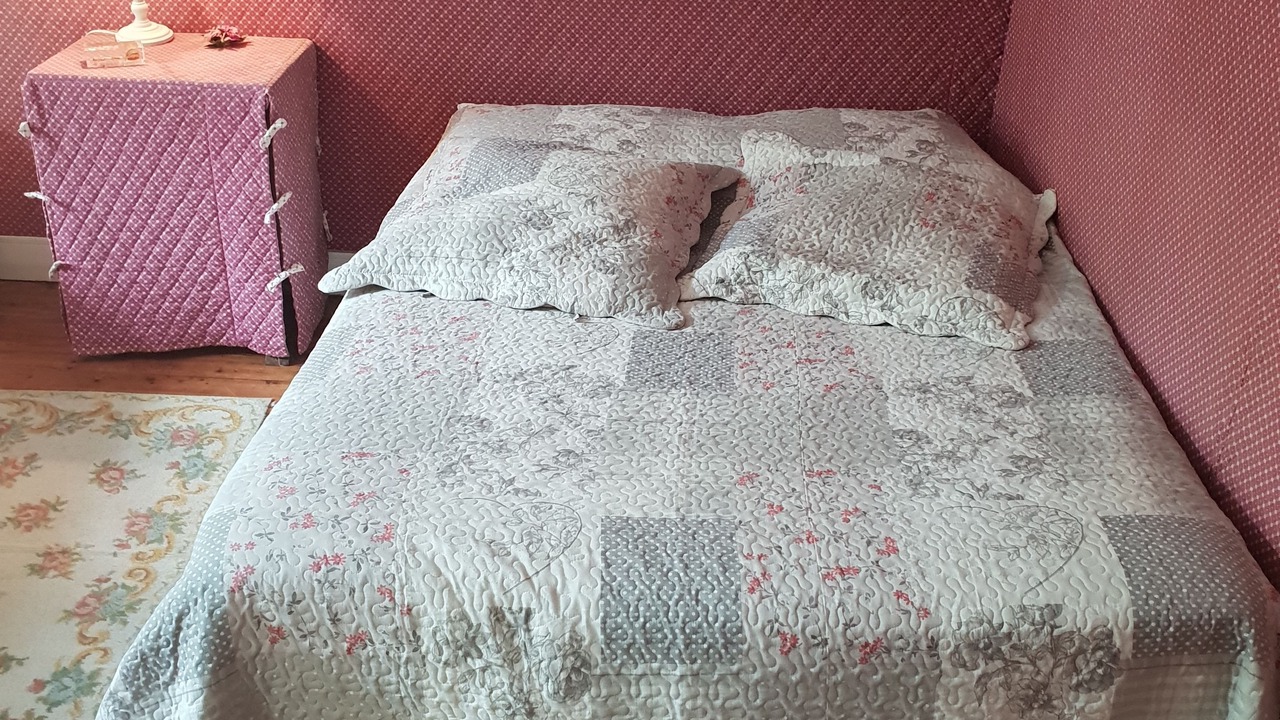 Photo of Bedroom in La Haye-du-Theil