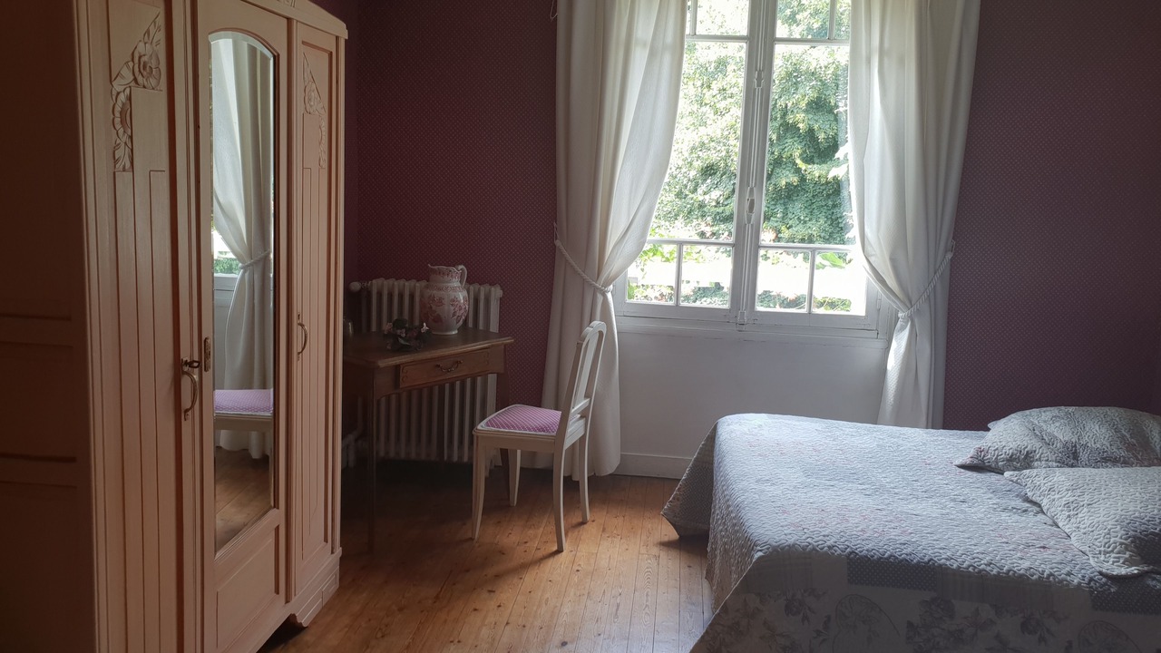 Photo of Bedroom in La Haye-du-Theil