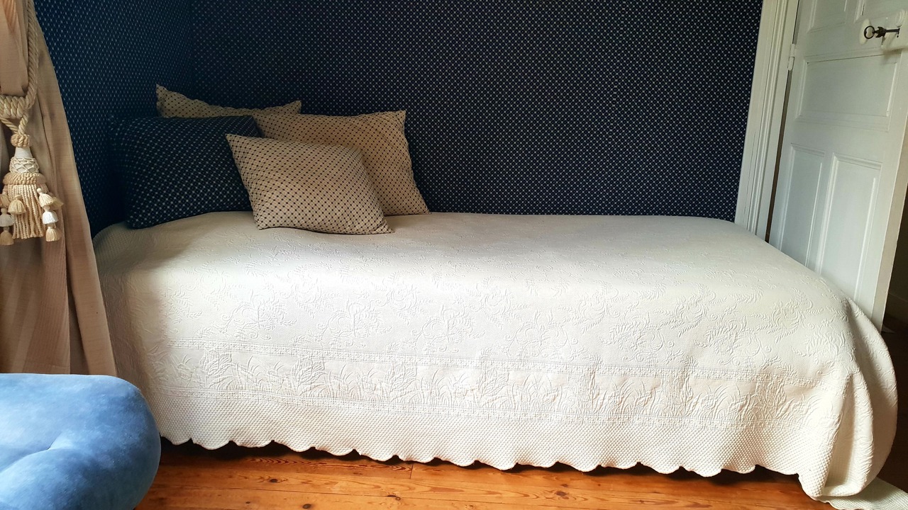 Photo of Bedroom in La Haye-du-Theil