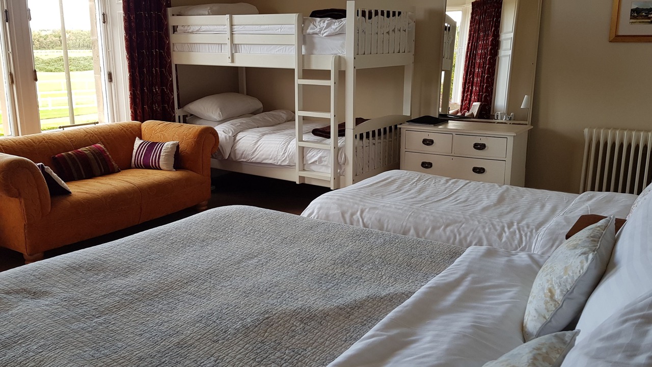 Photo of Bedroom in Musselburgh