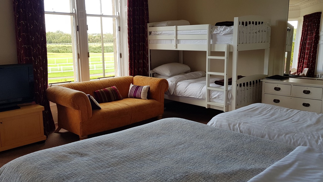 Photo of Bedroom in Musselburgh