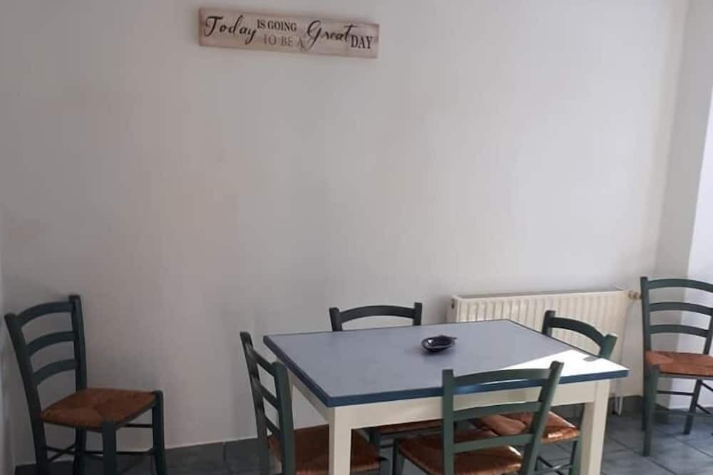 Photo of Bedroom in Crugey