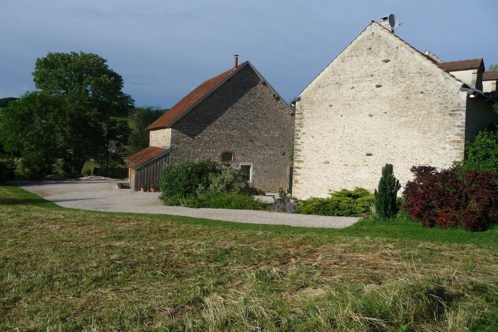 Photo of Outdoor in Crugey