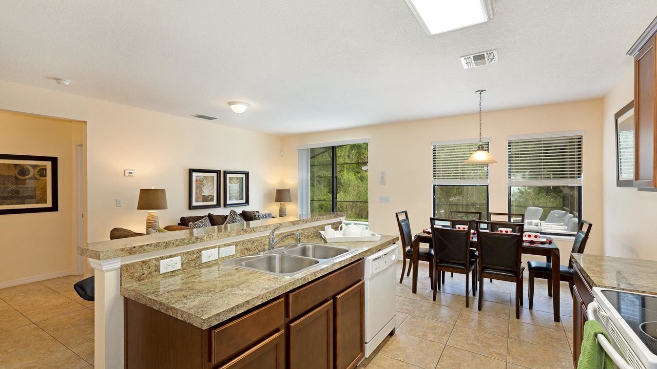Photo of Kitchen in Cypress Pointe