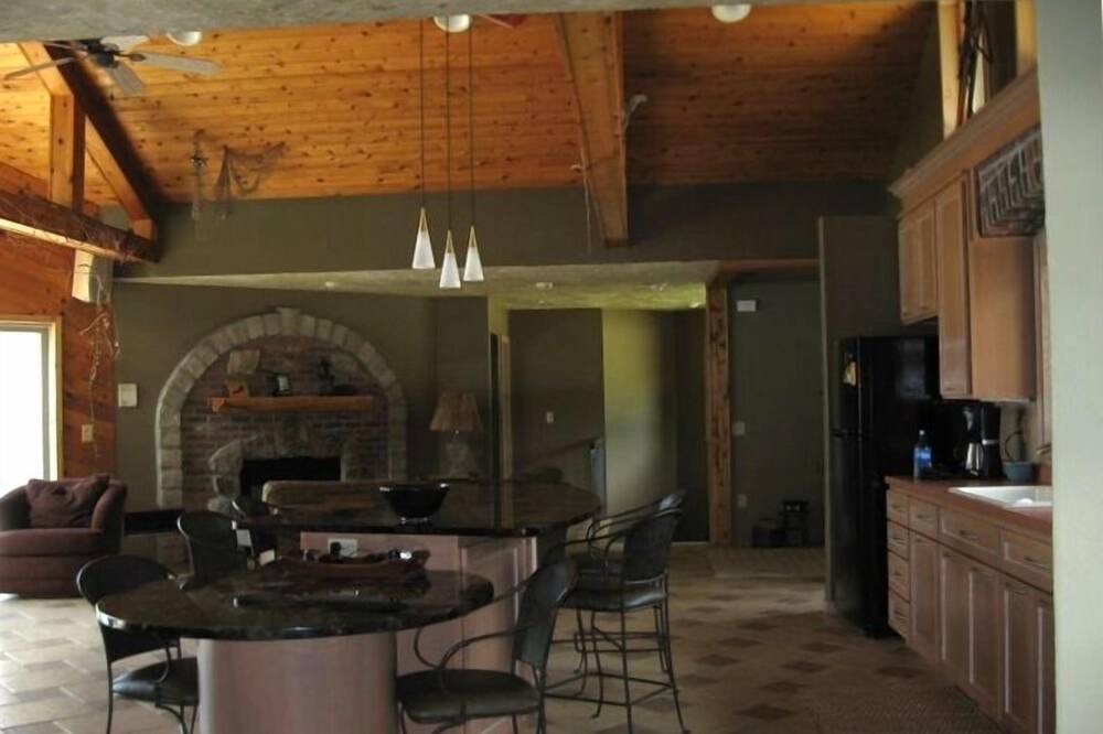 Photo of Livingroom in Annandale