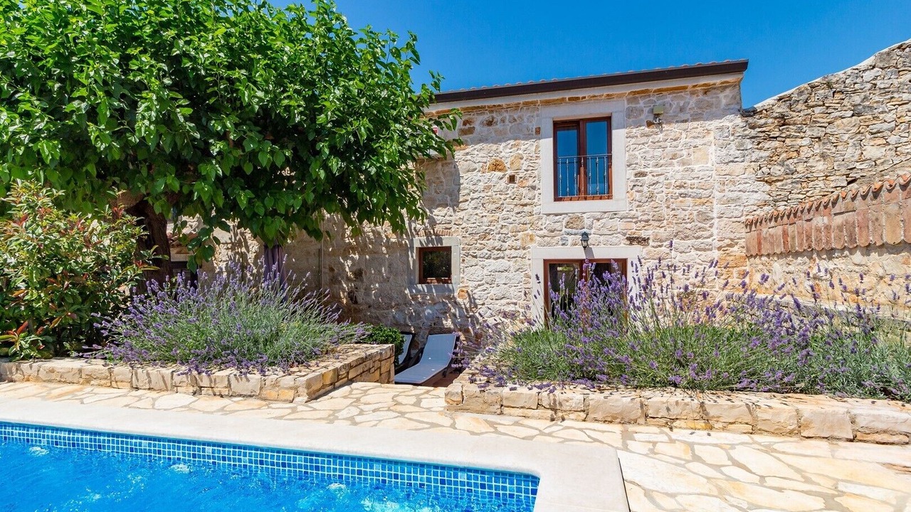 Photo of Outdoor in Gedici