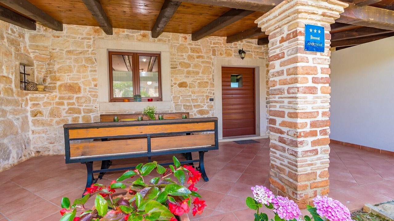 Photo of Outdoor in Gedici