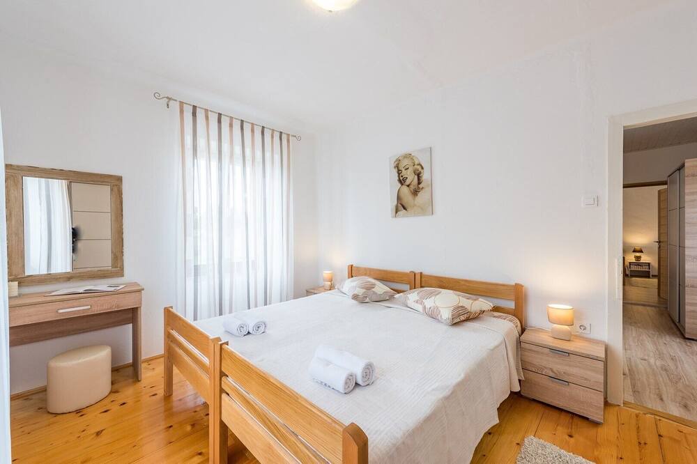 Photo of Bedroom in Kringa