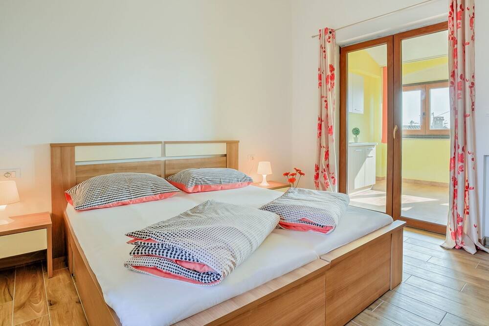 Photo of Bedroom in Frata