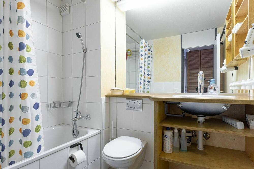 Photo of Bathroom in Acletta