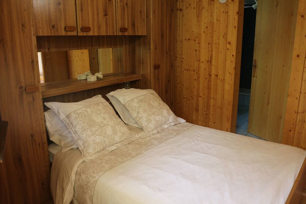 Photo of Bedroom in Viuz-en-Sallaz