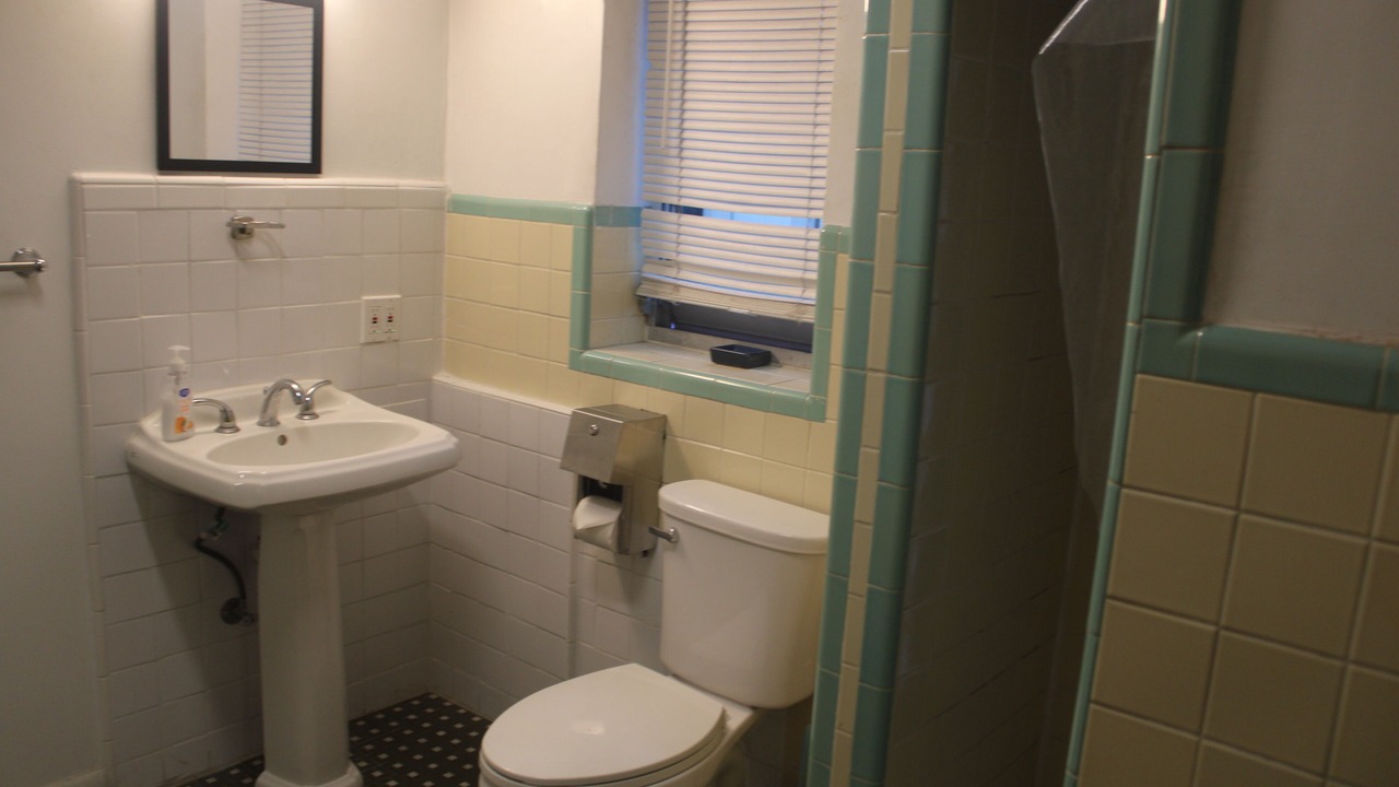 Photo of Bathroom in Florida City