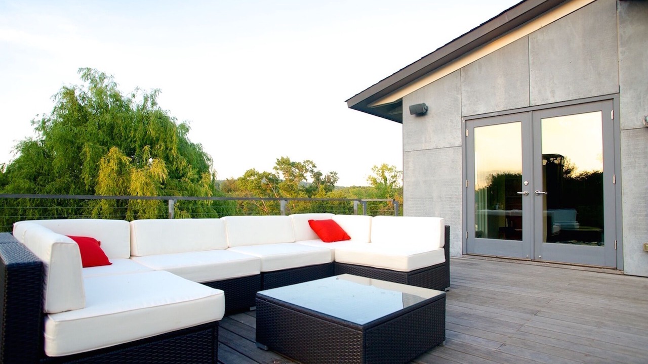 Photo of Patio Balcony in Woolen Mills