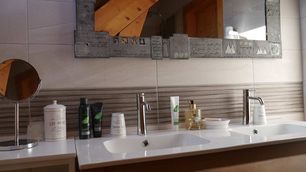 Photo of Others in Les Fins