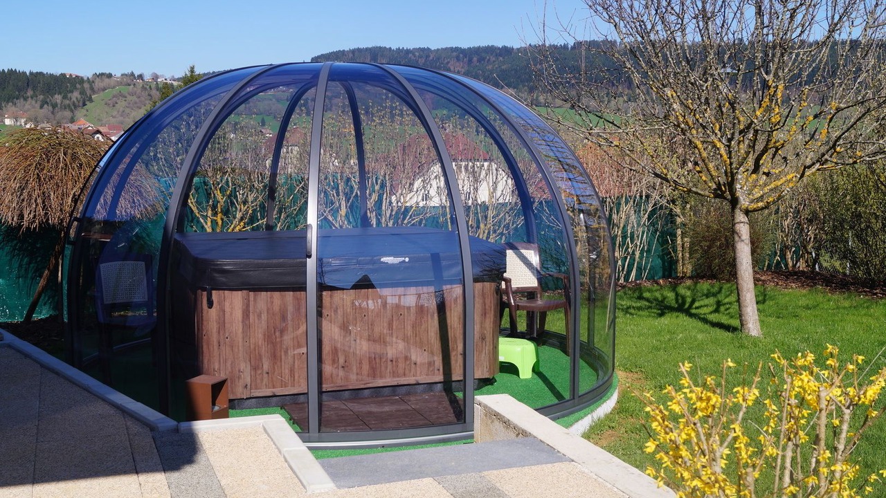 Photo of Others in Les Fins