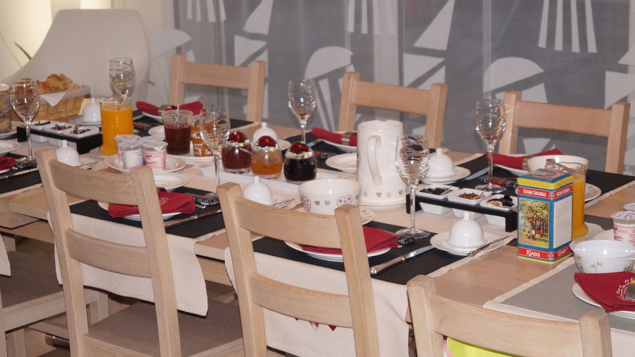 Photo of Others in Les Fins