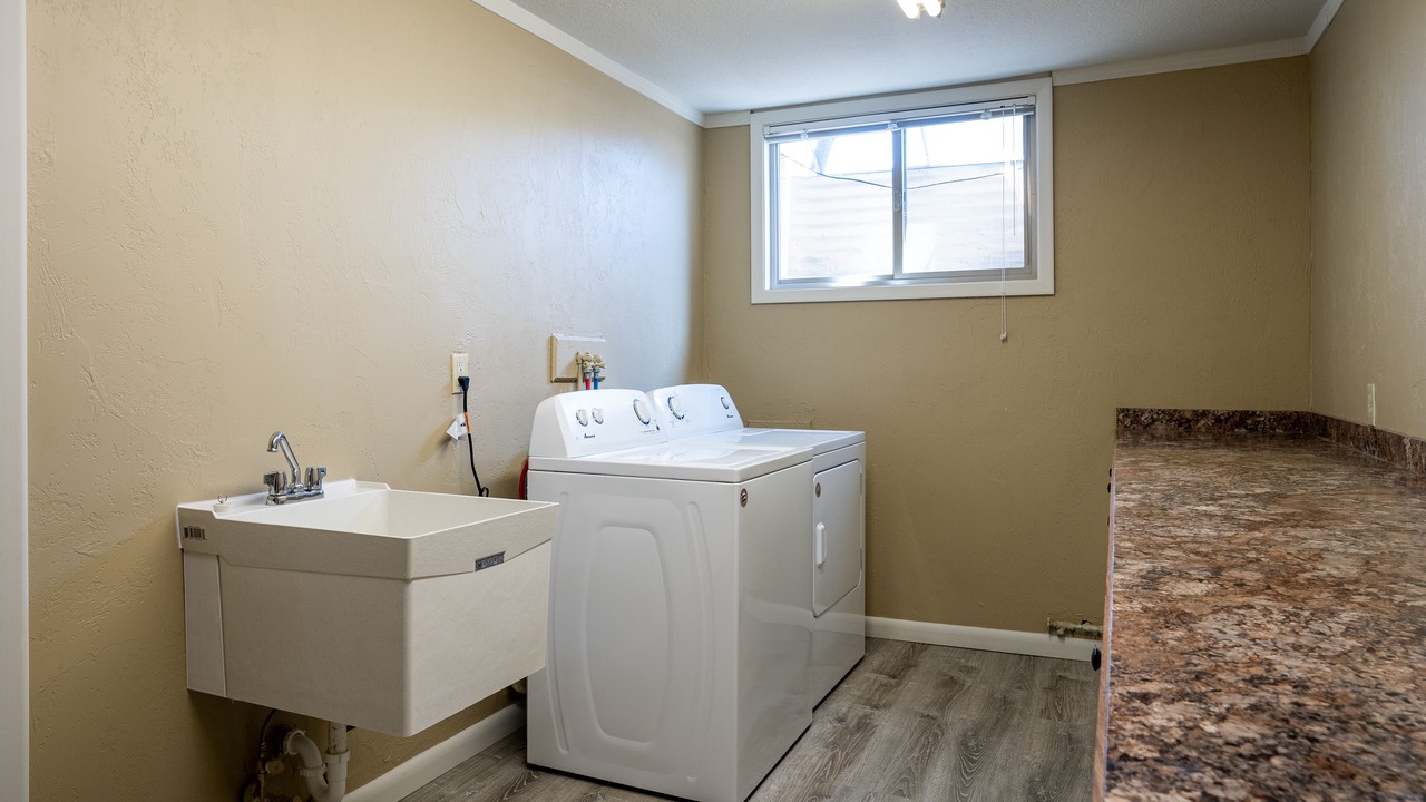 Photo of Bedroom in West Yellowstone
