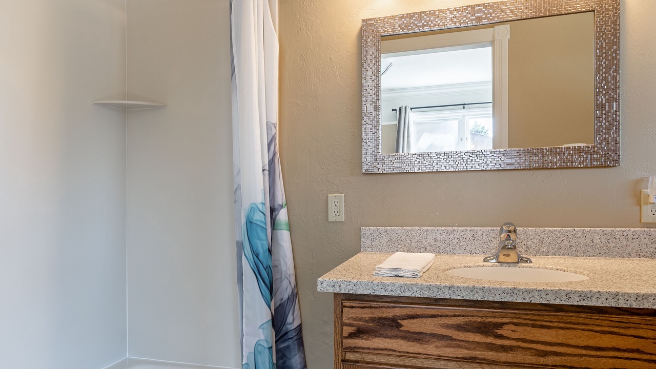 Photo of Bathroom in West Yellowstone