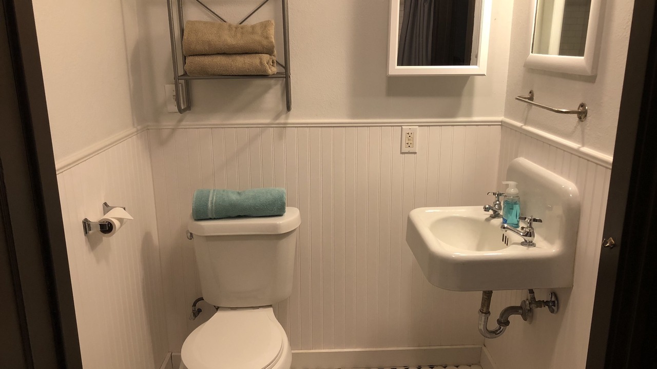 Photo of Bathroom in Brady
