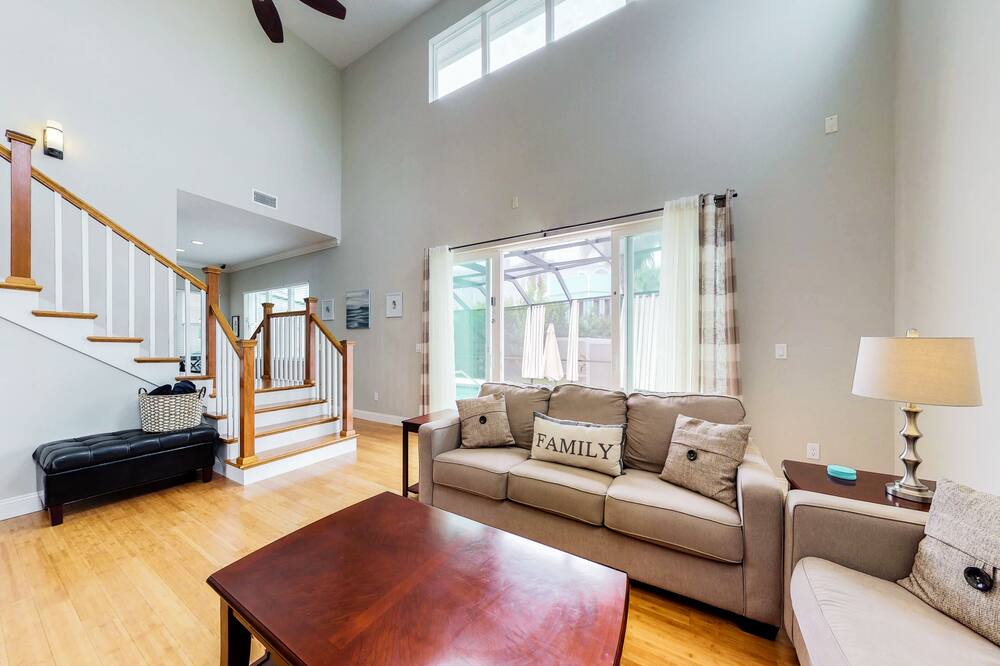 Photo of Others in Avalon by the Sea