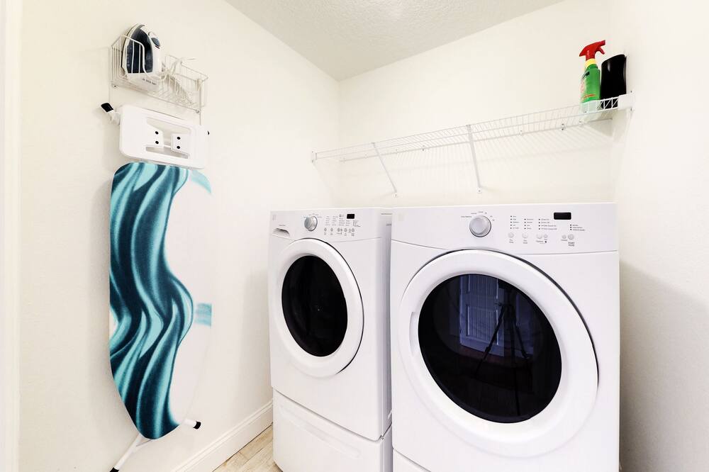 Photo of Others in Avalon by the Sea